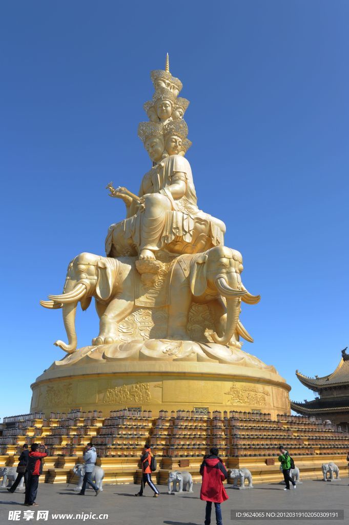 峨眉金顶风光