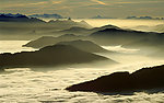 云海山峰人间仙境