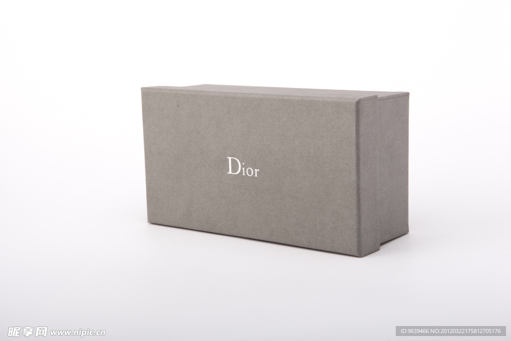 Dior 盒子