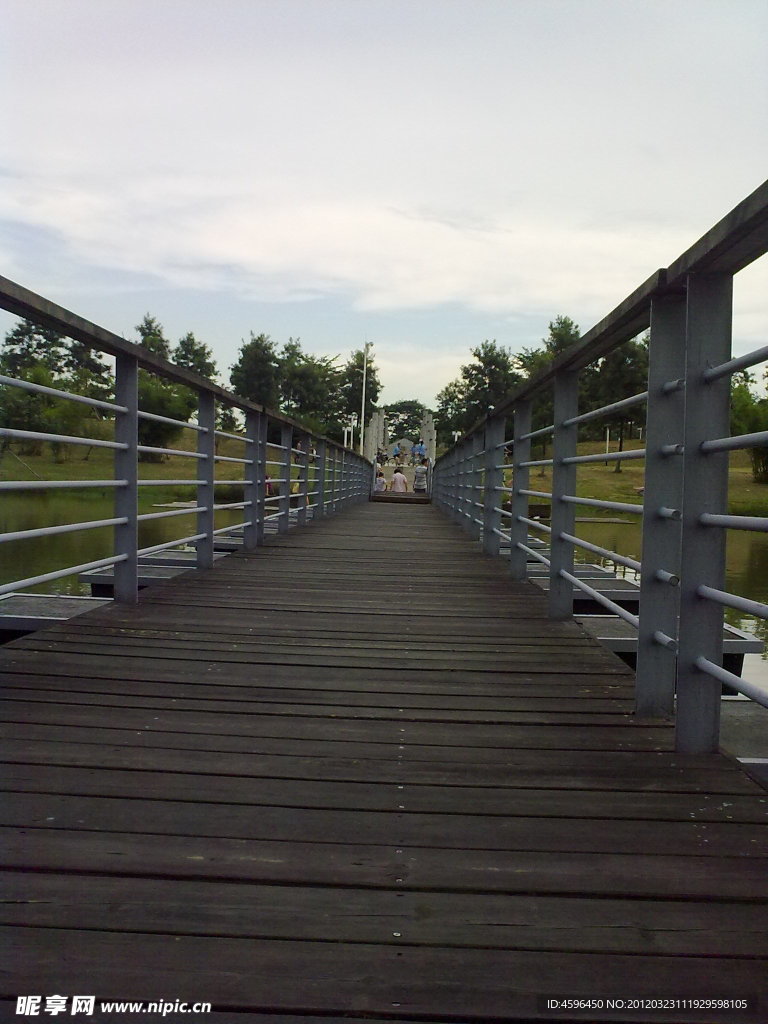 浮桥