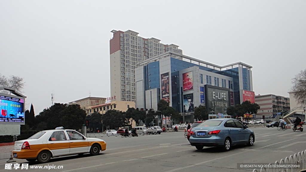 新村的街道