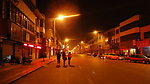 逛夜市
