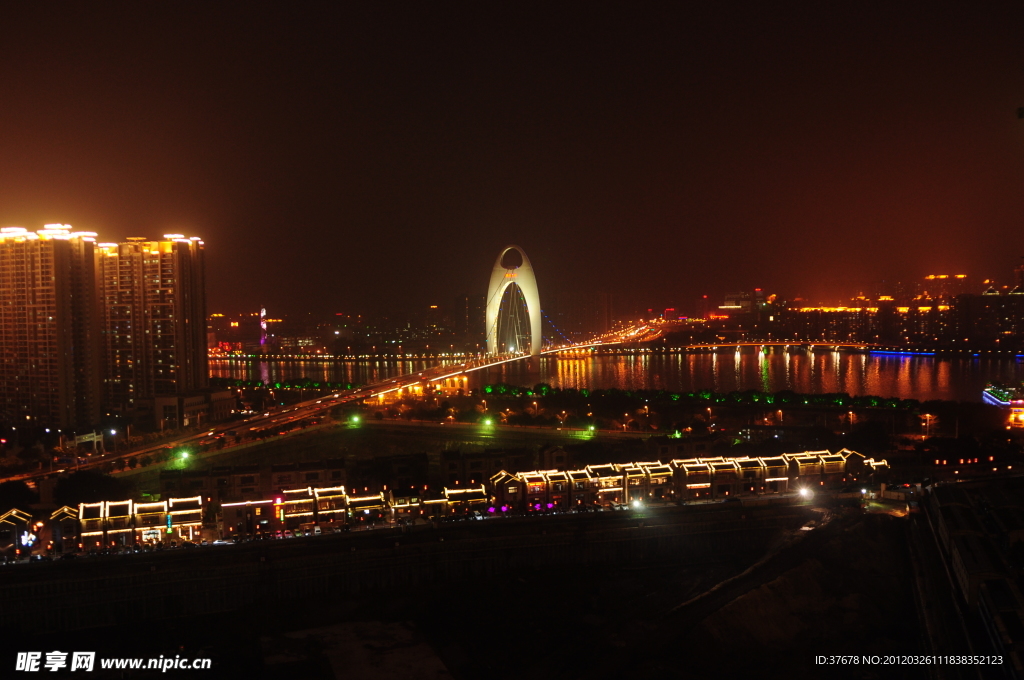 海心沙猎德桥夜景