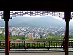 远眺小山村