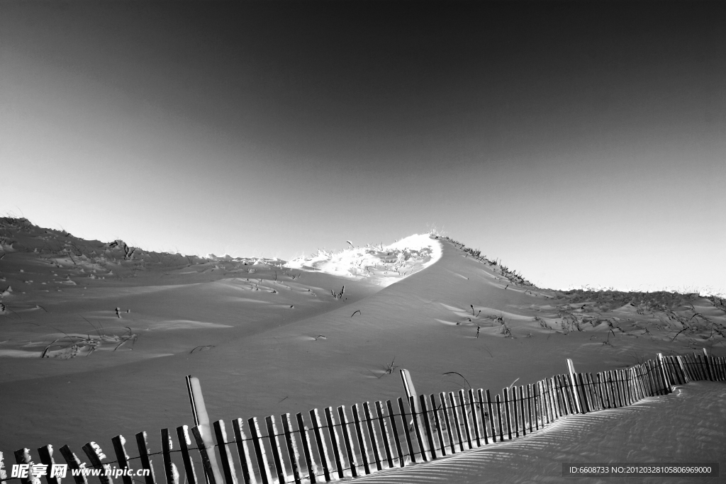 冬季雪山风光