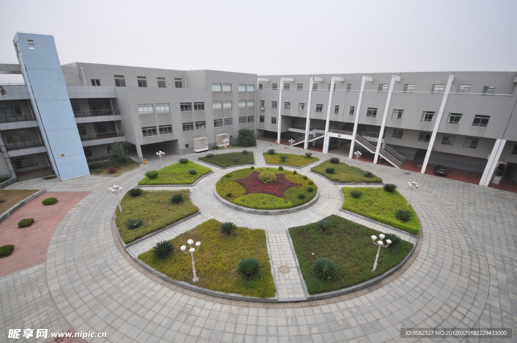 江西财经大学