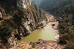 山与河