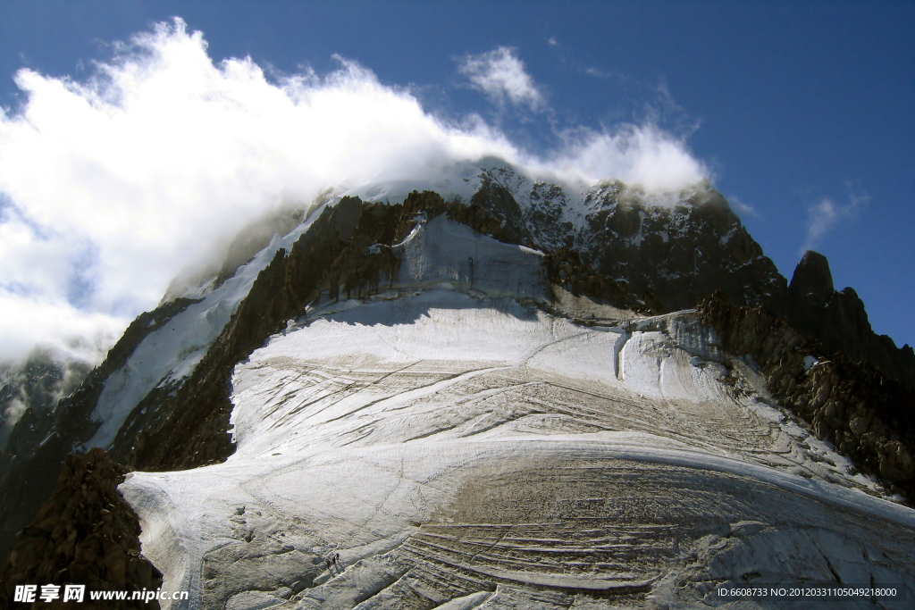 雪山风光