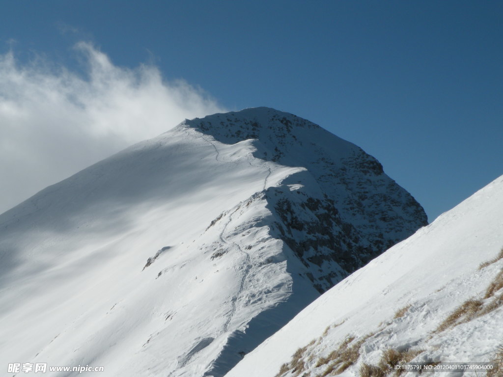 雪山