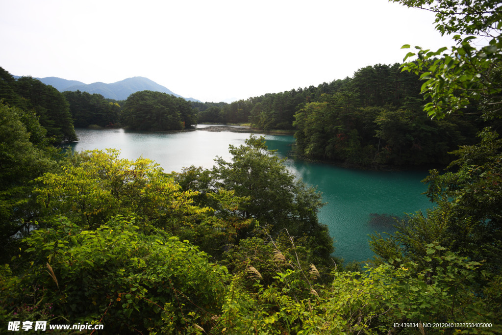 高清湖风景