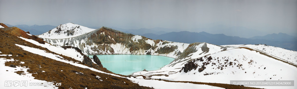 山顶湖