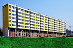新村的新楼