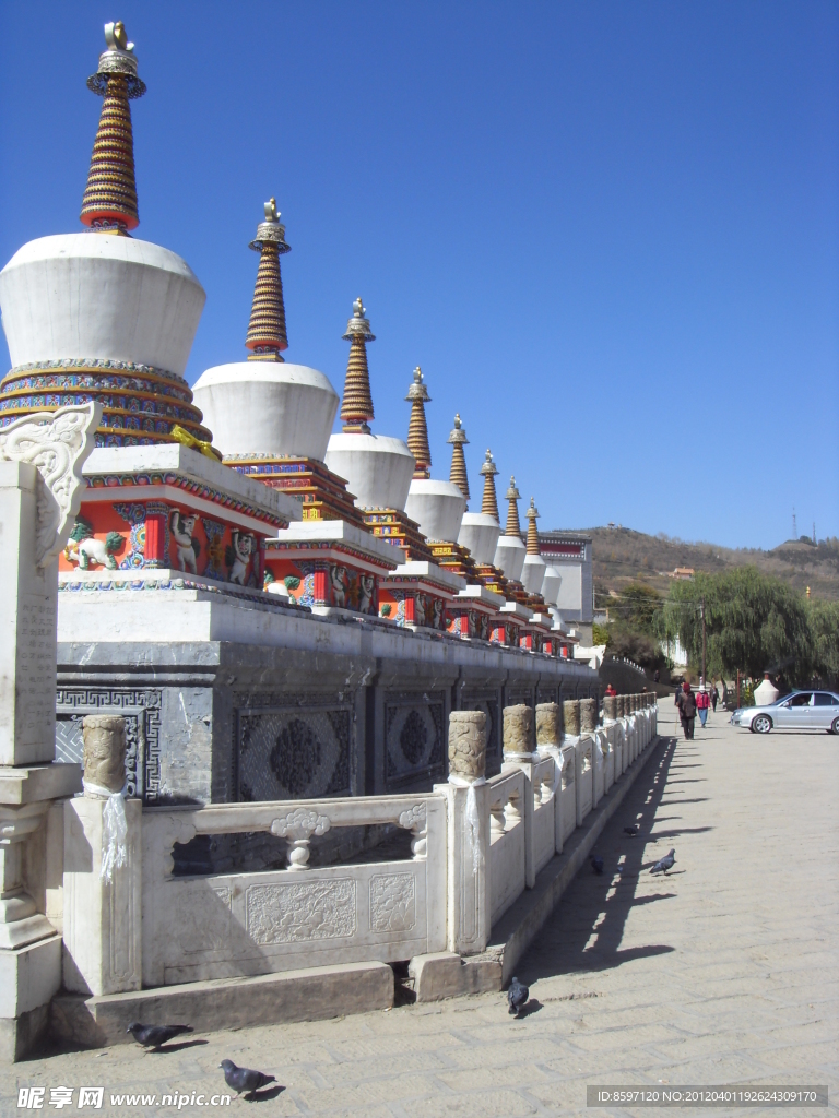 塔尔寺门口