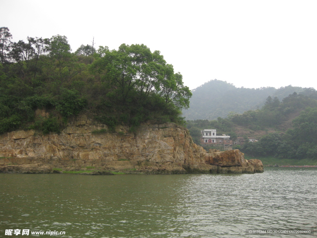 美丽小河湾