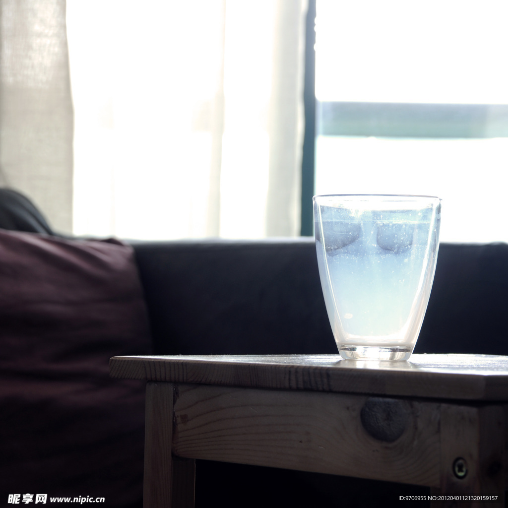 牛奶杯