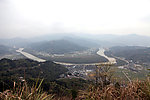 蜿蜒山峦