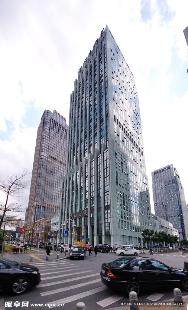 深圳华荣大厦