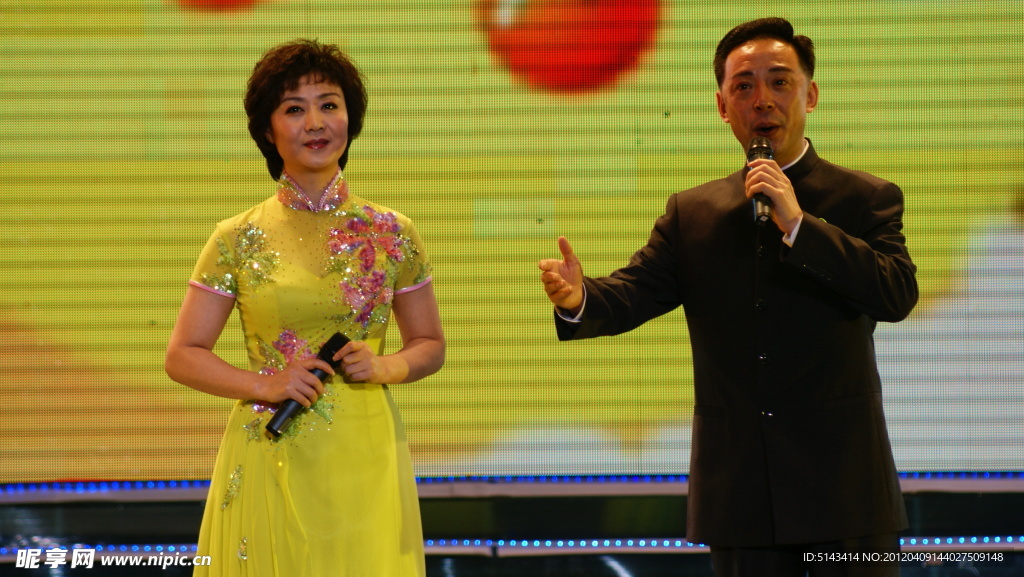 戏曲名家于魁智李胜素