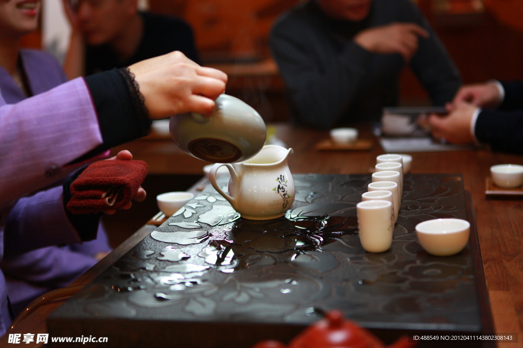 沏茶