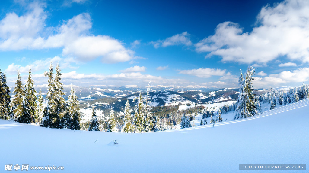 雪山