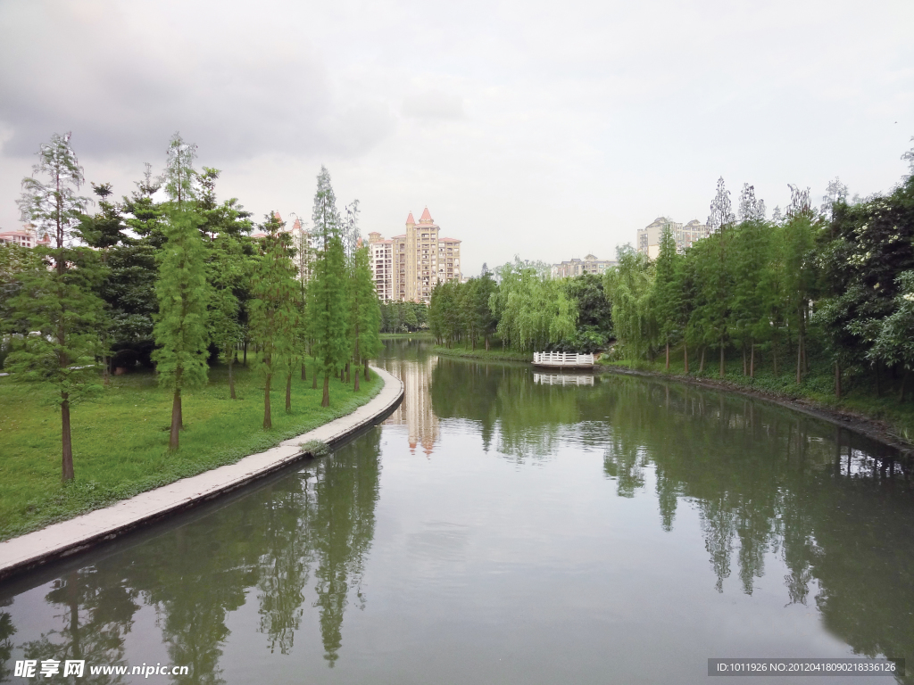 湖边风景