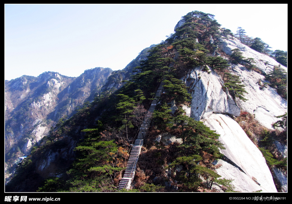 雄奇大别山