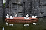 水上的雕塑