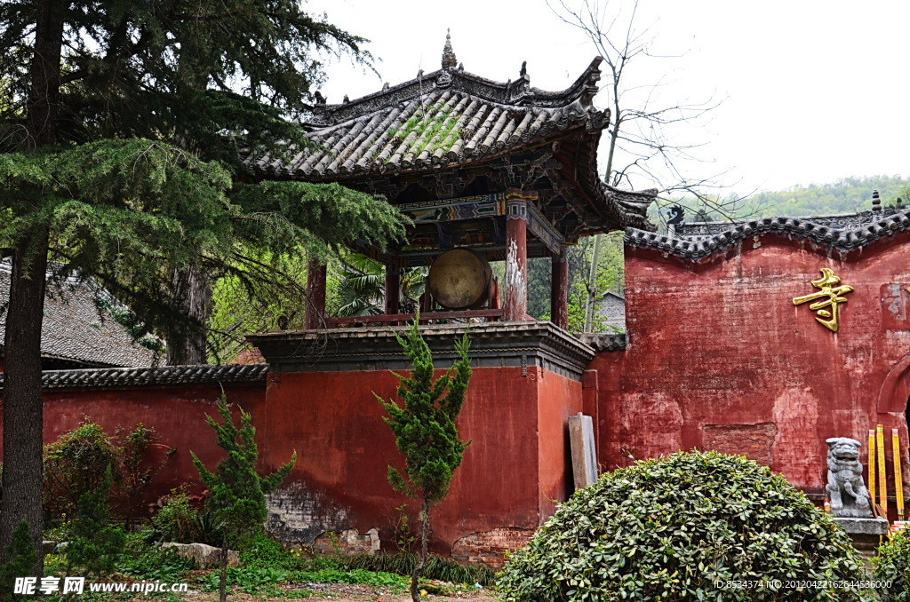 古寺的鼓楼