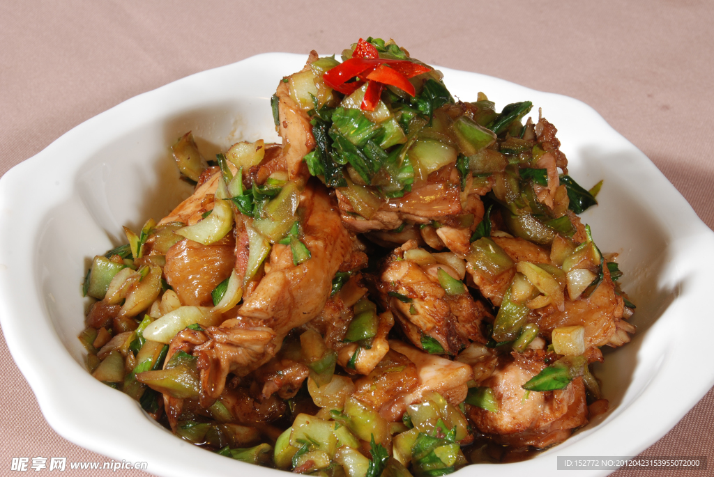 腌菜仔鸡