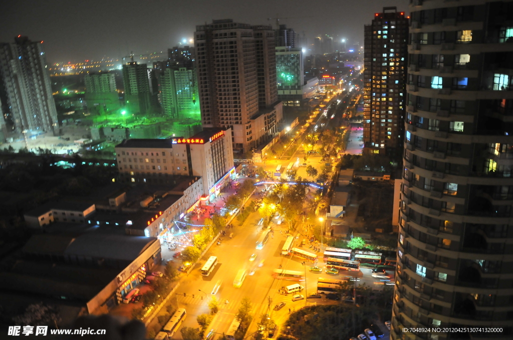 城市 夜景