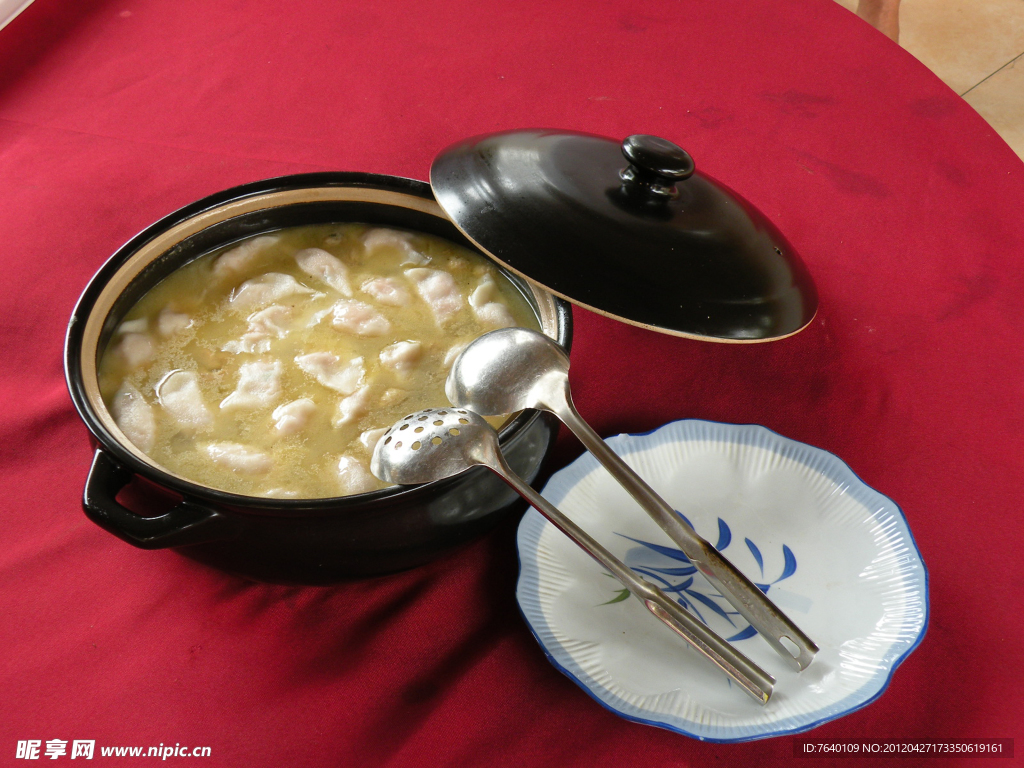 鸡汤水饺