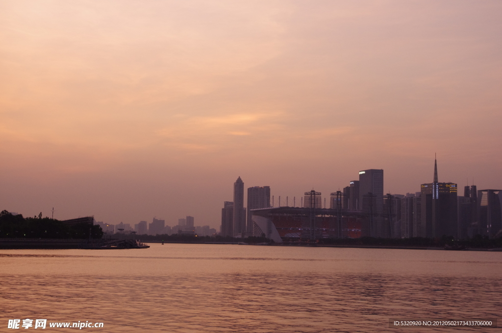 夕阳城市风景