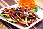 茶树菇炒腊肉