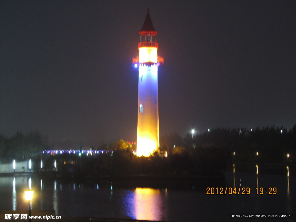 夜景 灯塔