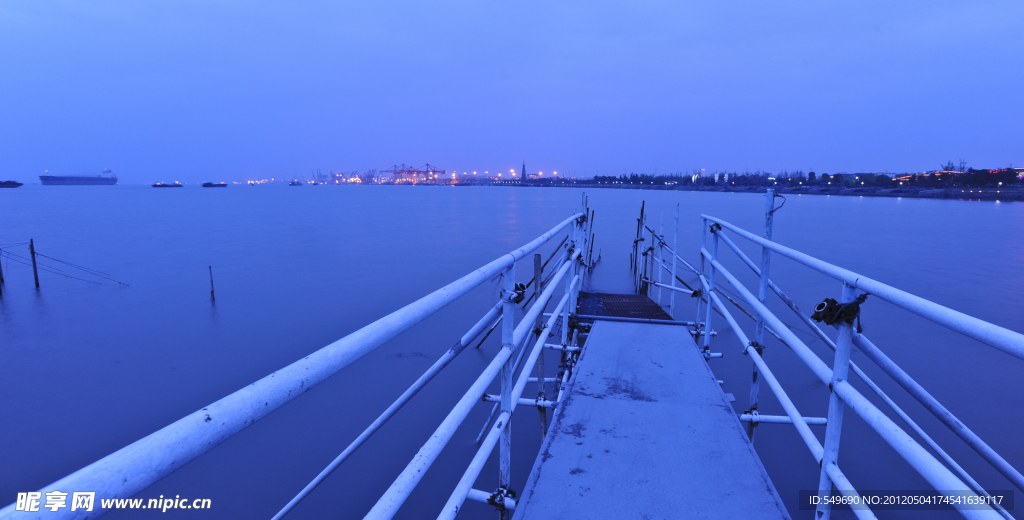 南通滨江夜景