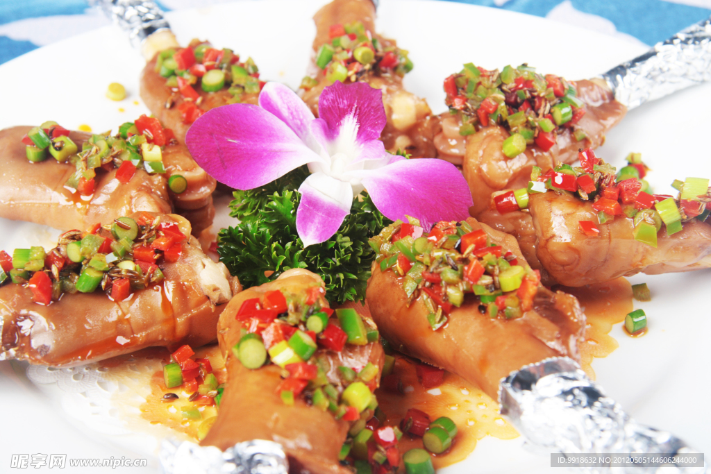 草原一腿