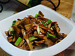 小炒牛肝菌