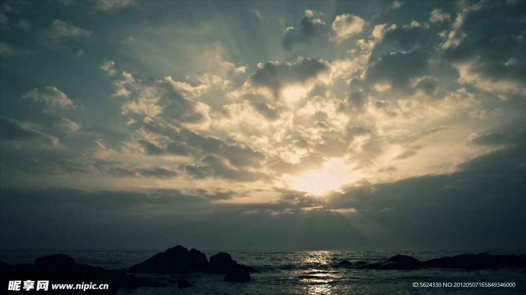 大海 日出