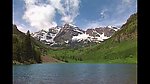 美丽的雪山湖泊
