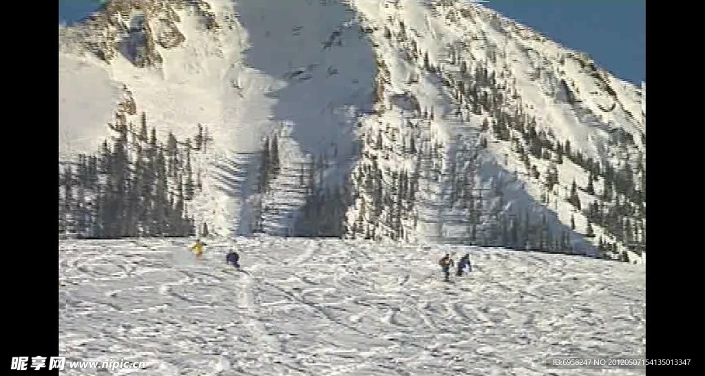 美丽的雪山风光