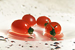 晶莹小西红柿