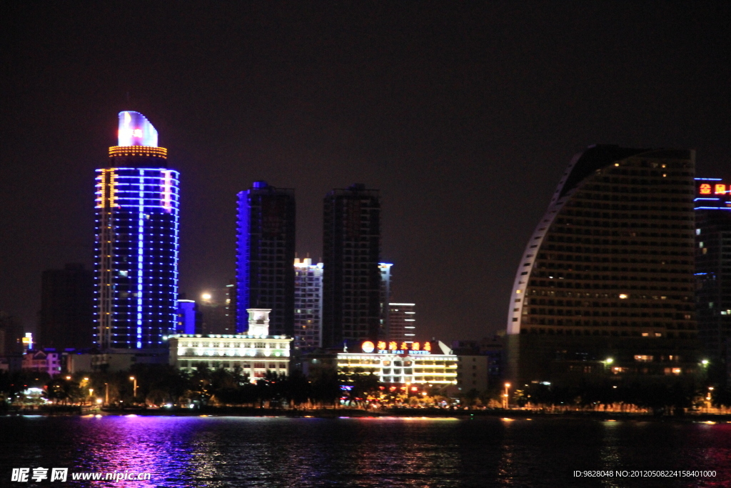 海上夜景