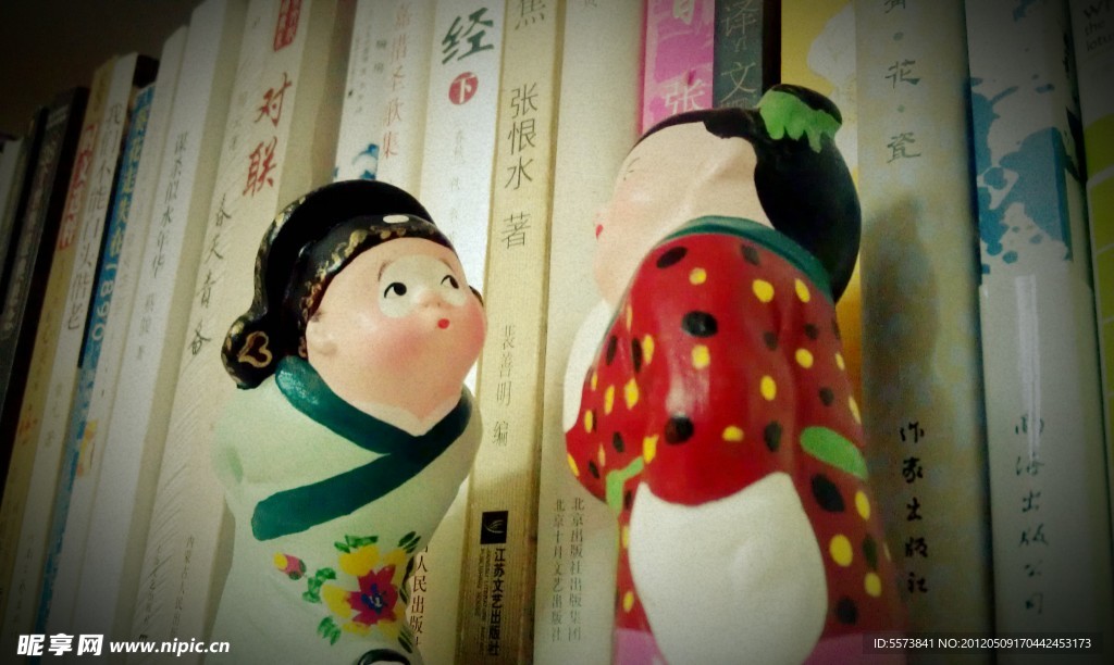 陶瓷夫妻娃娃