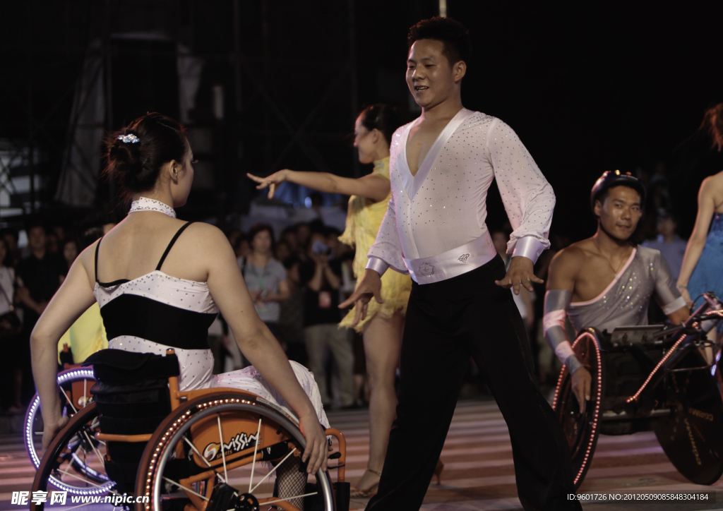 巡演