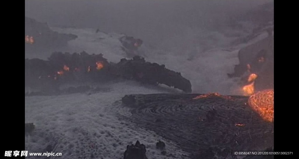 自然火山岩浆