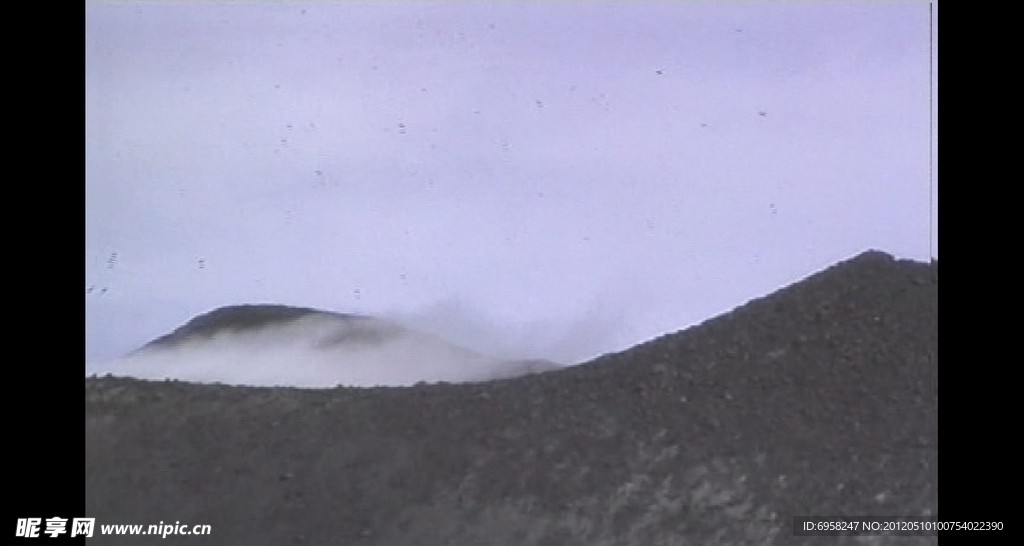 自然火山岩浆