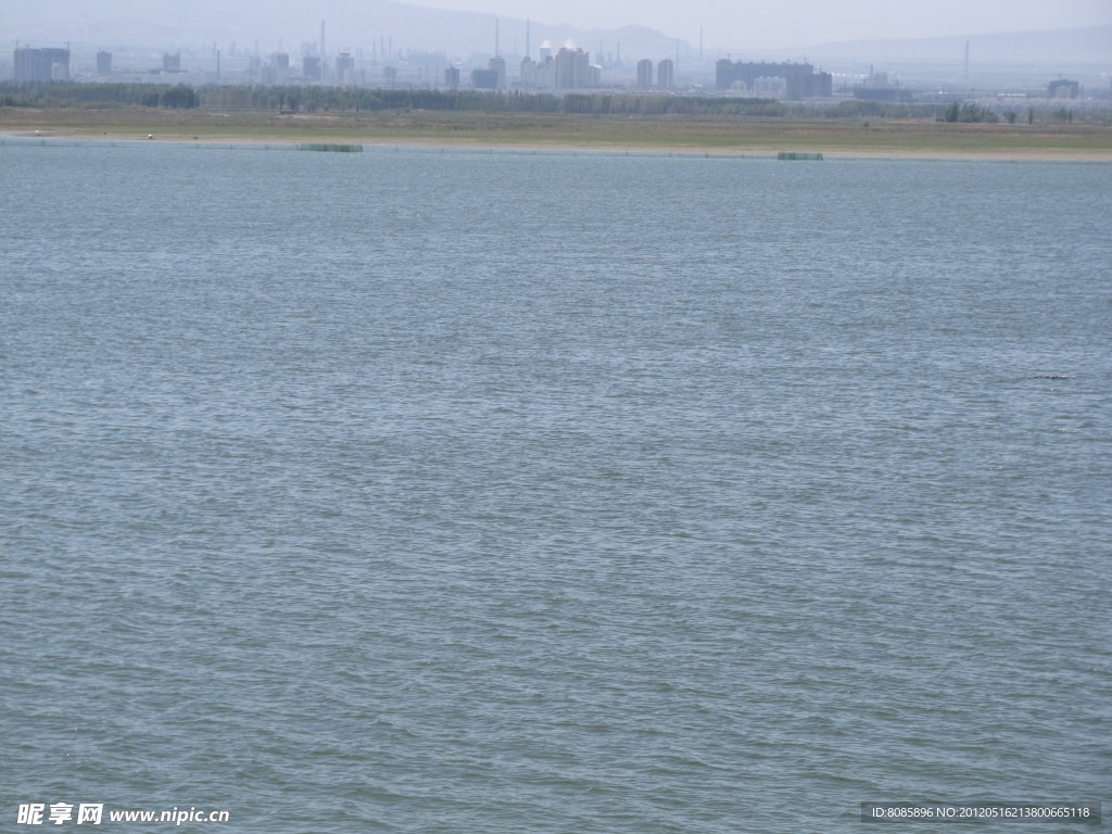 水库