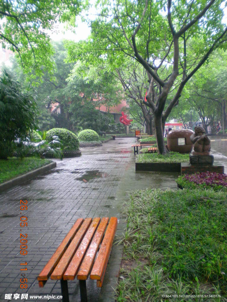 板凳