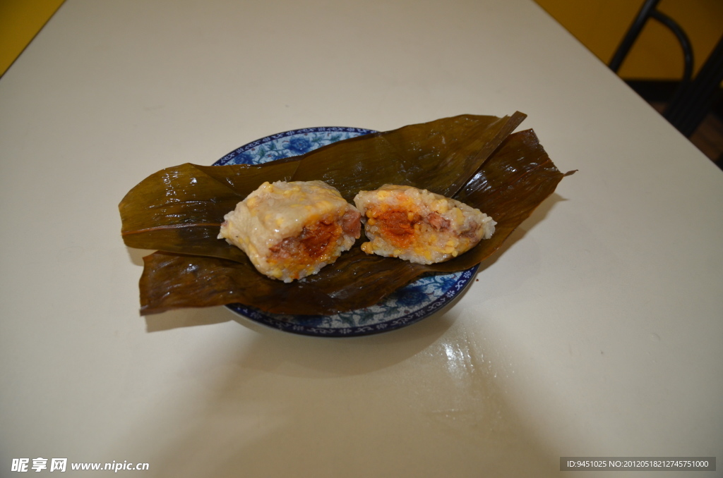 蛋黄粽子