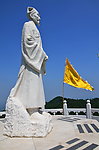 山顶的雕像